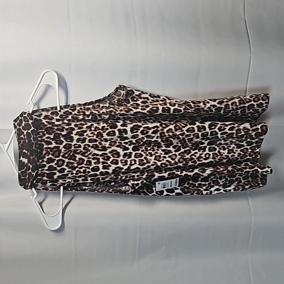 Charter Club Velvet Leopard Print Blouse Sz M NWT - Picture 7 of 7